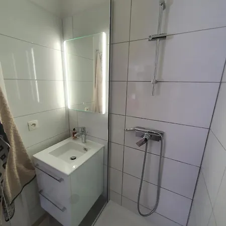 Apartman Grand Studio De Vacances Avec Terrasses, Jardin, 2 Piscines, Place De Parking, A 200M Des Plages
